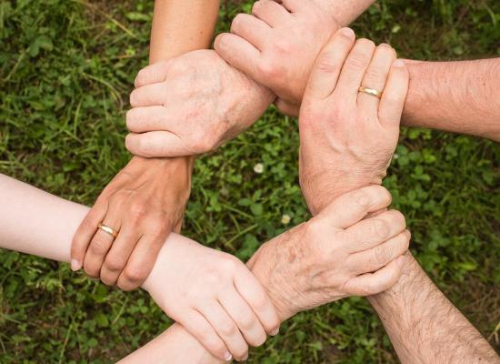Gemeinschaft Lehrer Schüler Eltern